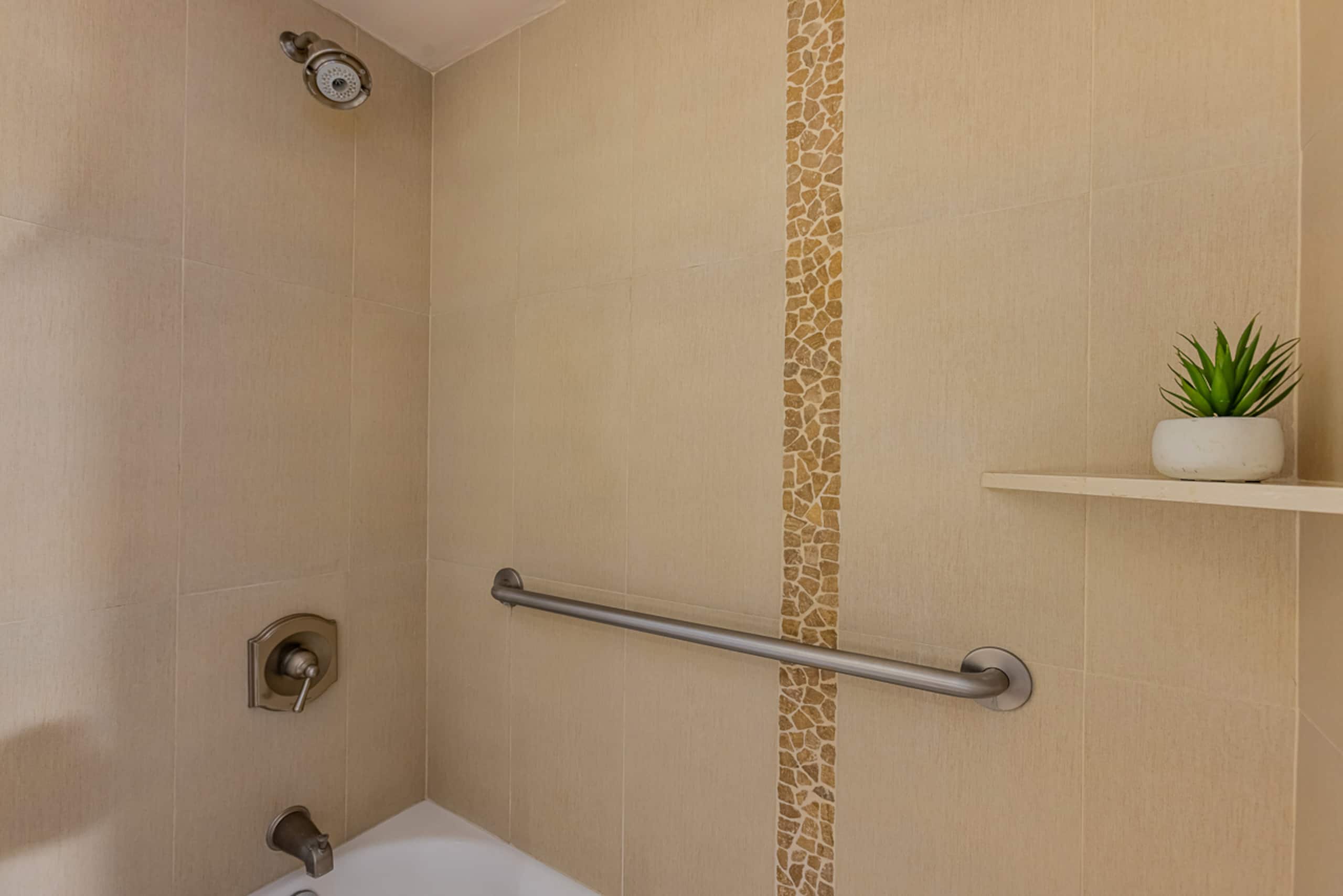 Condo in Kihei · ★4.88 · 2 bedrooms · 3 beds · 2 baths - Image 32
