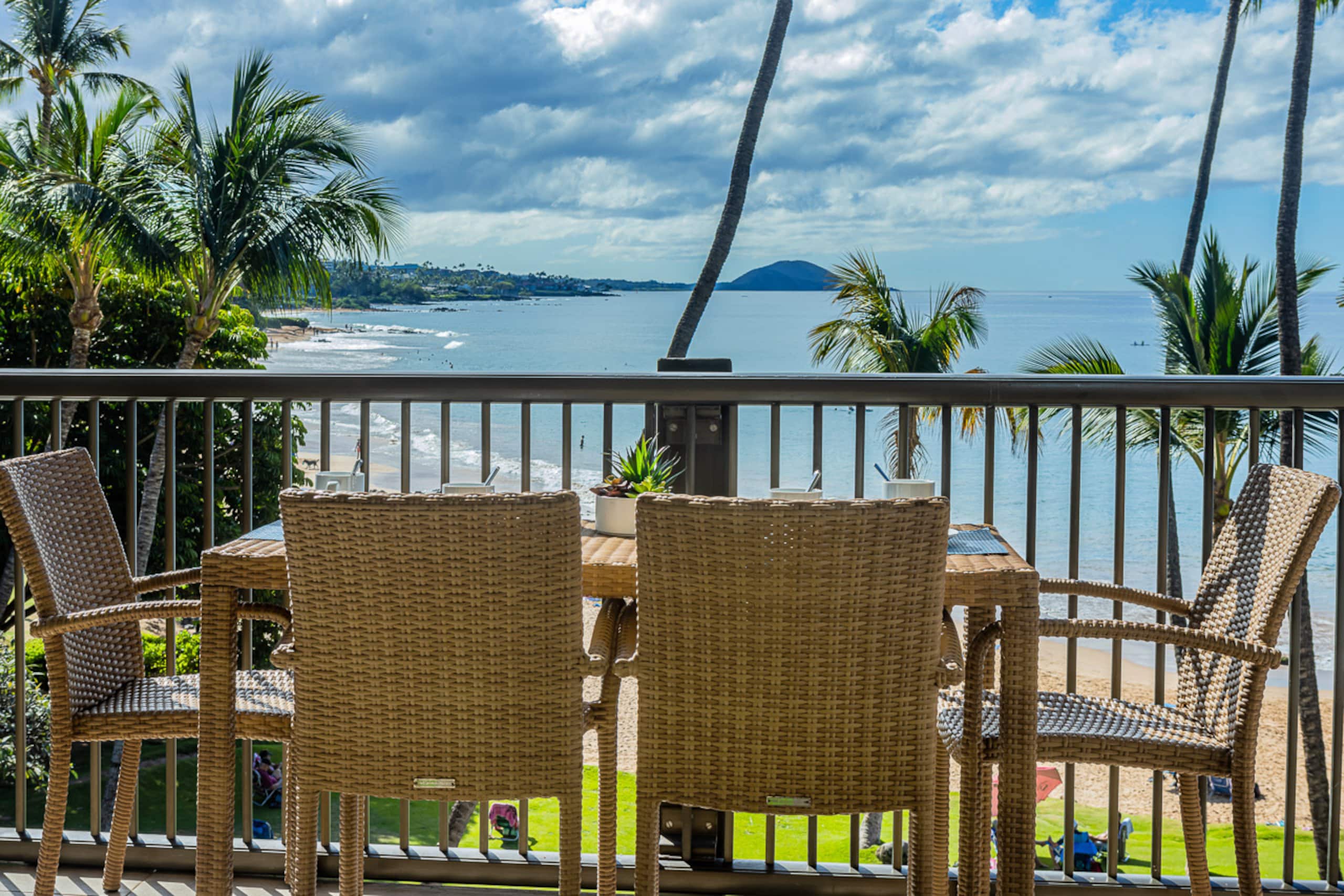 Condo in Kihei · ★4.88 · 2 bedrooms · 3 beds · 2 baths - Image 6