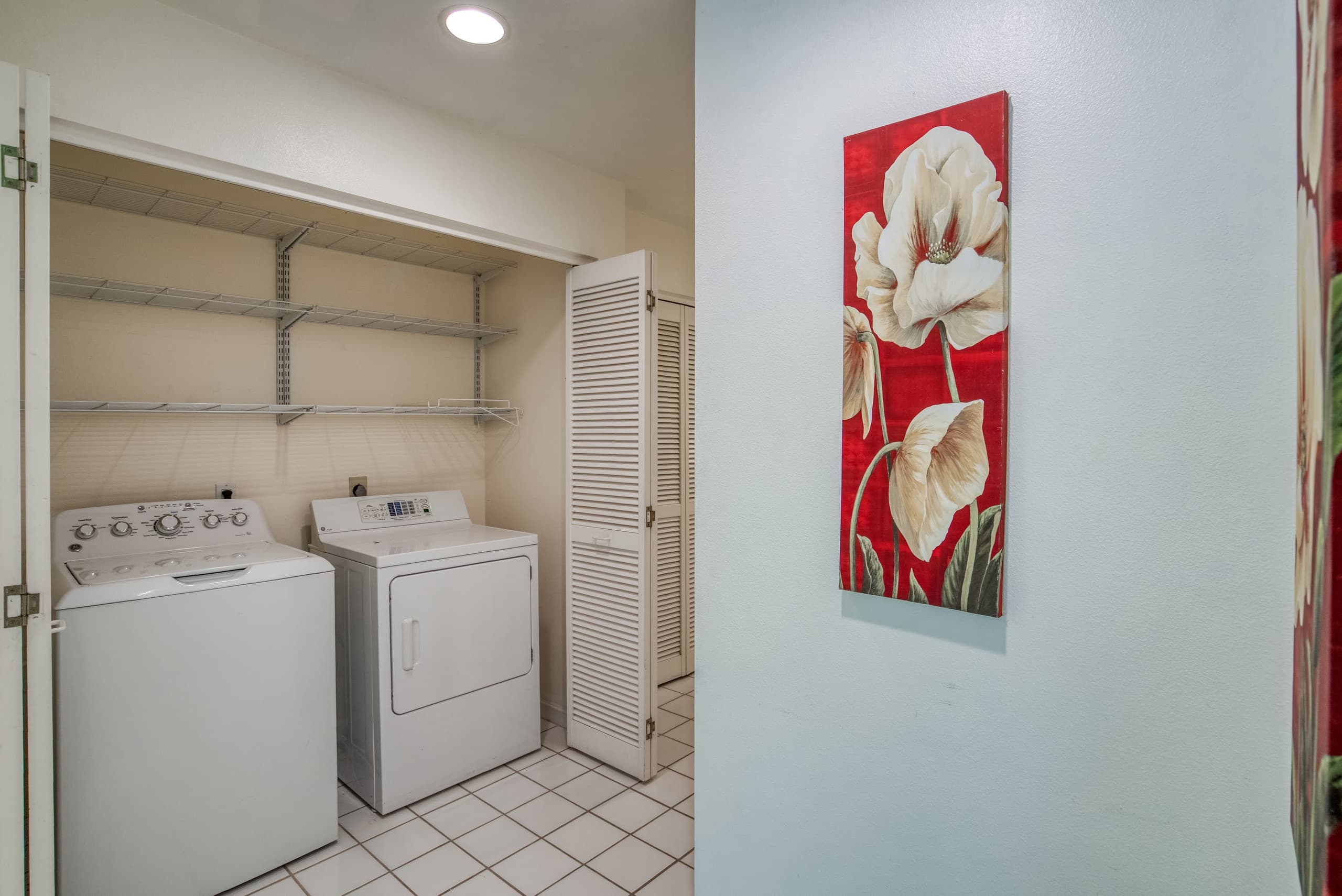 Condo in Kihei · ★4.81 · 1 bedroom · 2 beds · 2 baths - Image 11