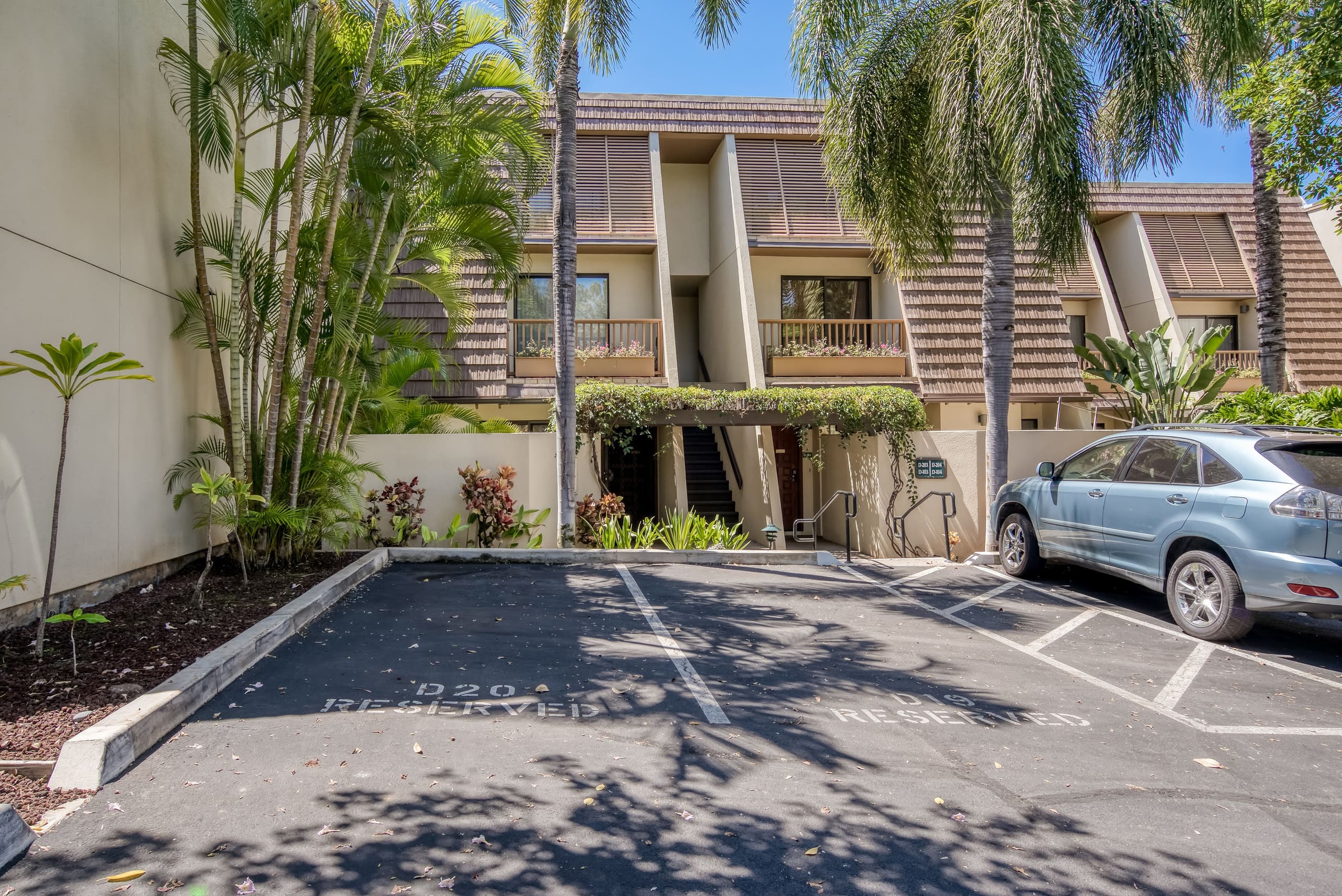 Condo in Kihei · ★4.81 · 1 bedroom · 2 beds · 2 baths - Image 35
