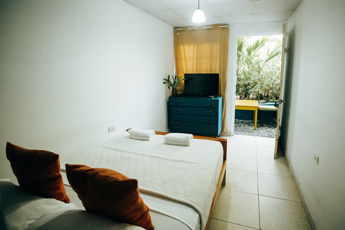 Room with terrace at Hostal Travelers #8 — 0 bedroom vacation rental in Santiago