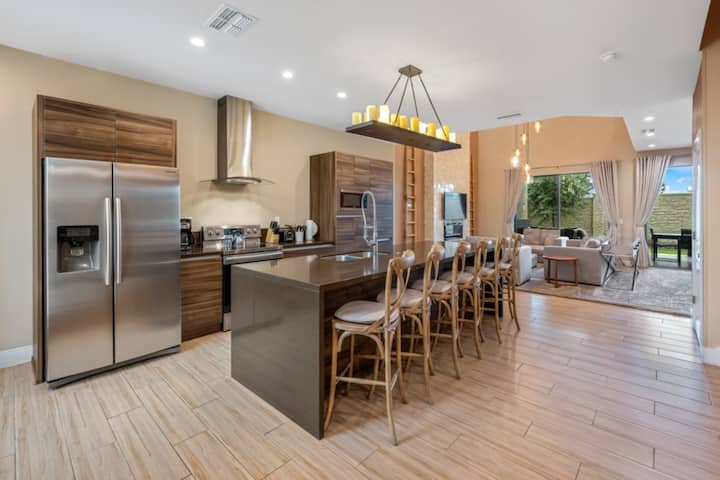 Casa deslumbrante de 5 quartos com piscina aquecida e sala de jogos - Casas para Alugar em Fort Lauderdale, Flórida, Estados Unidos - Airbnb