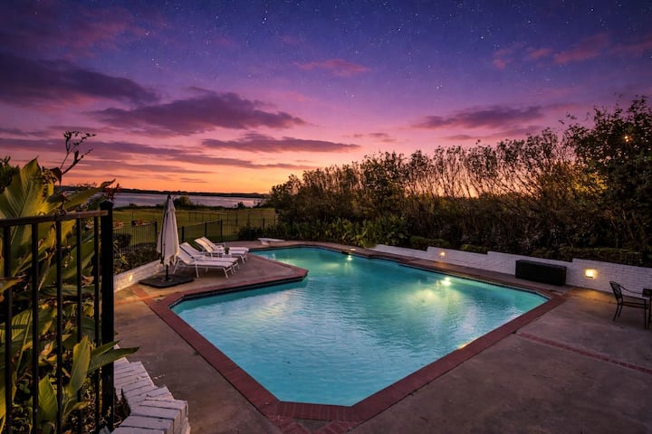 Lakefront Luxe 6BR/4.5B Home with Pool & Hot Tub