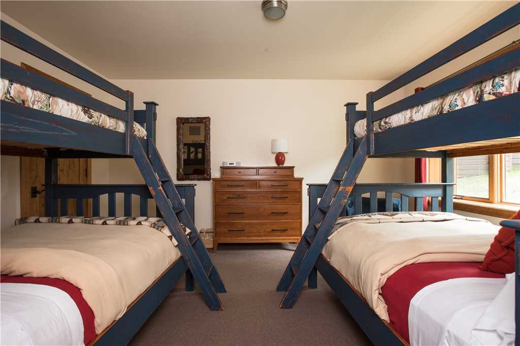 2 juegos de literas del capitán (gemelas sobre queen)