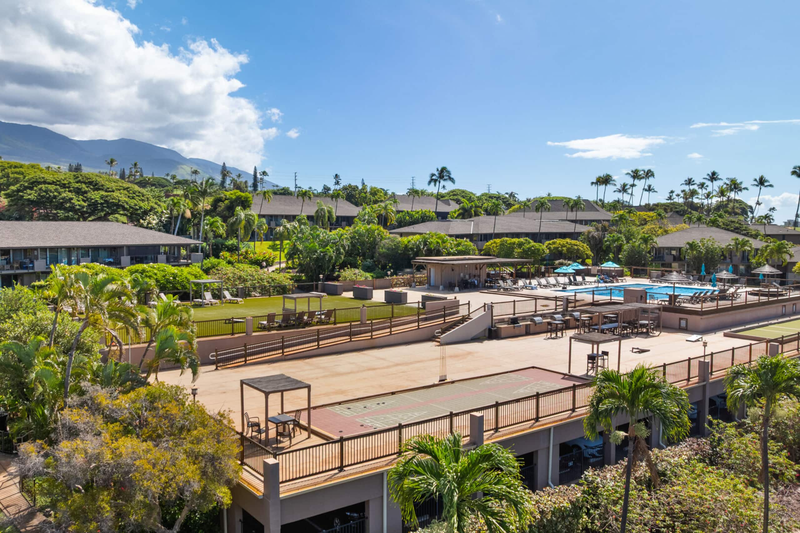 Condo in Lahaina · ★4.71 · 1 bedroom · 2 beds · 1 private bath - Image 71