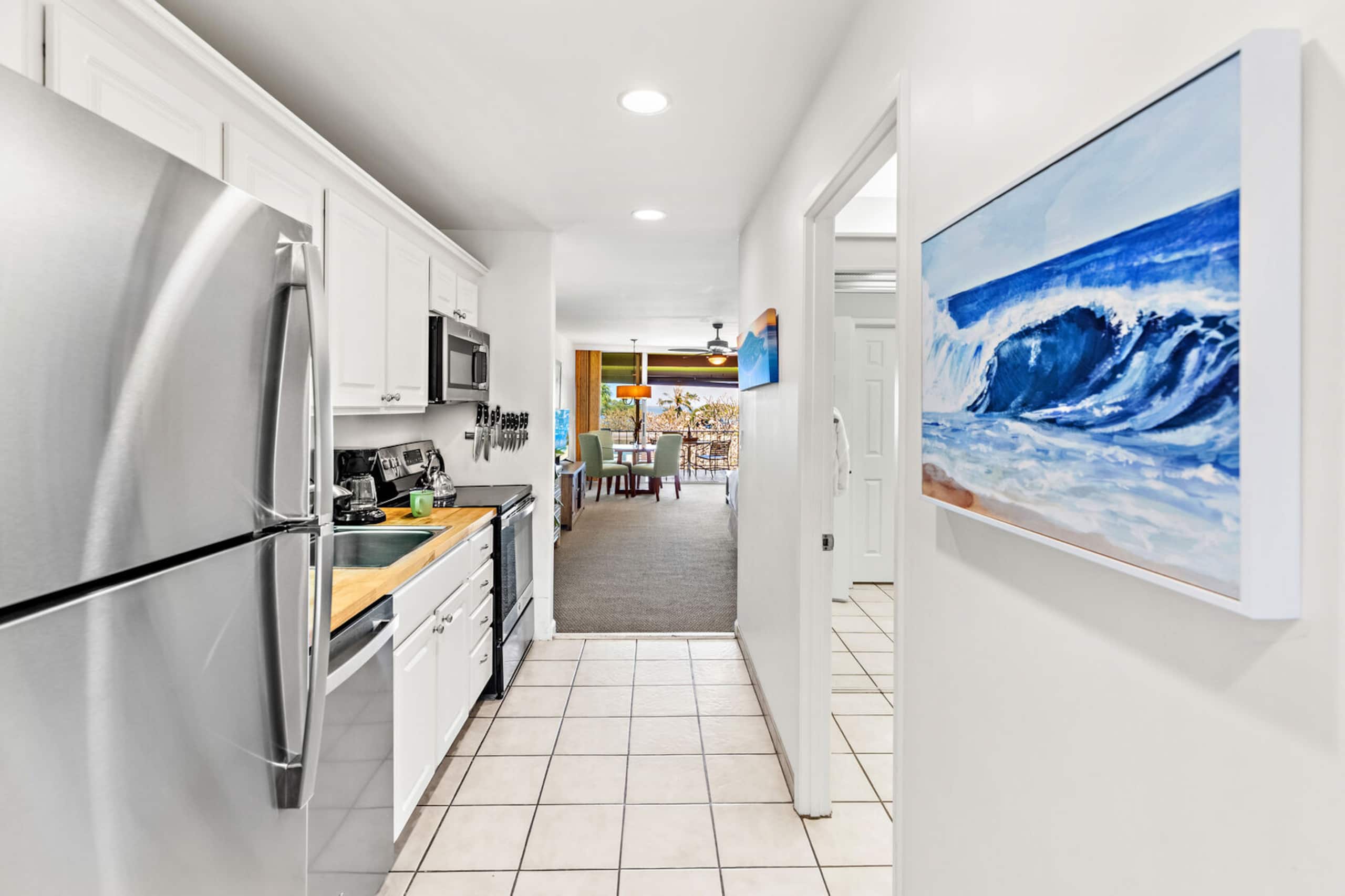 Condo in Lahaina · ★4.71 · 1 bedroom · 2 beds · 1 private bath - Image 17