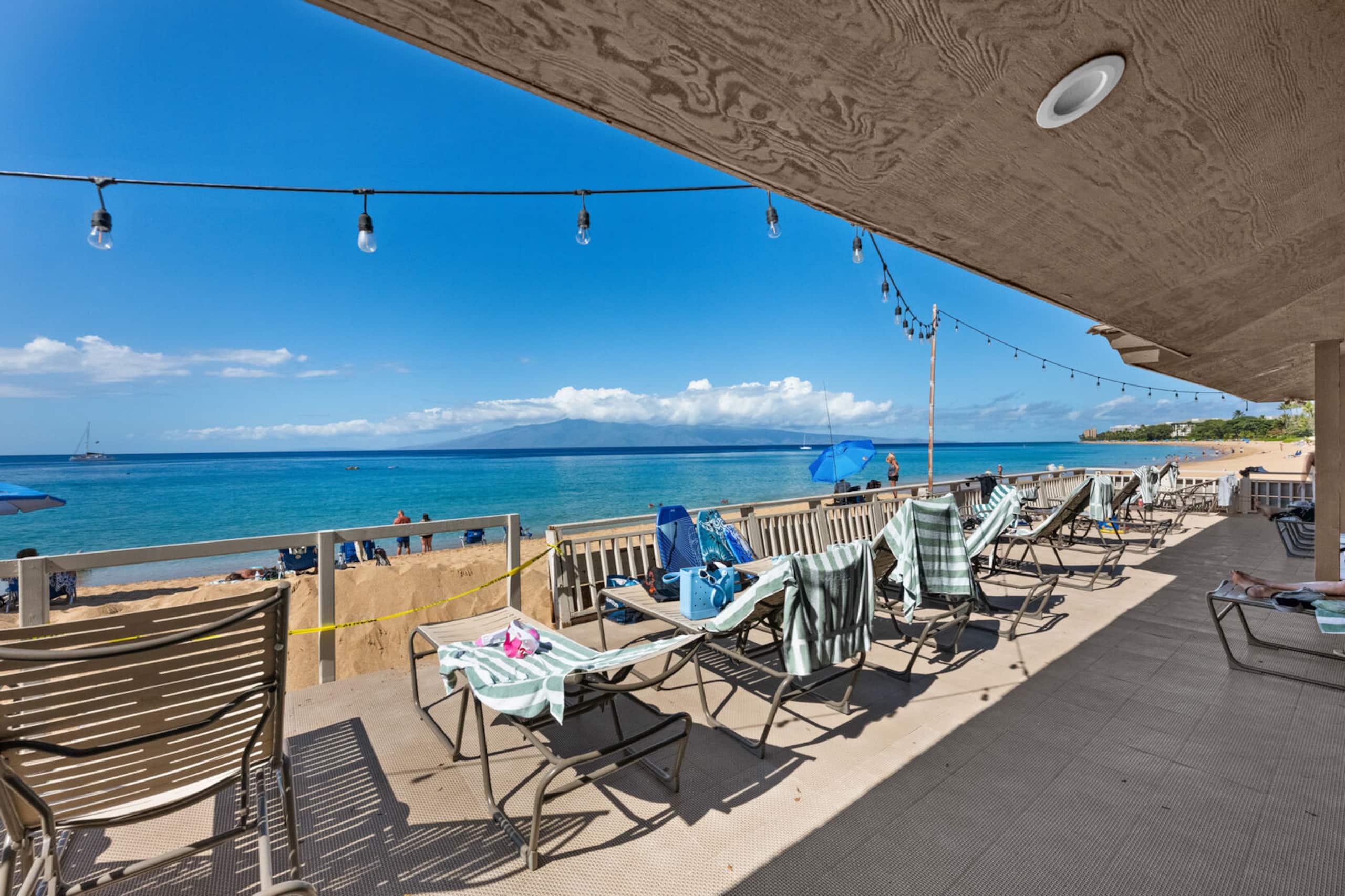 Condo in Lahaina · ★4.71 · 1 bedroom · 2 beds · 1 private bath - Image 72