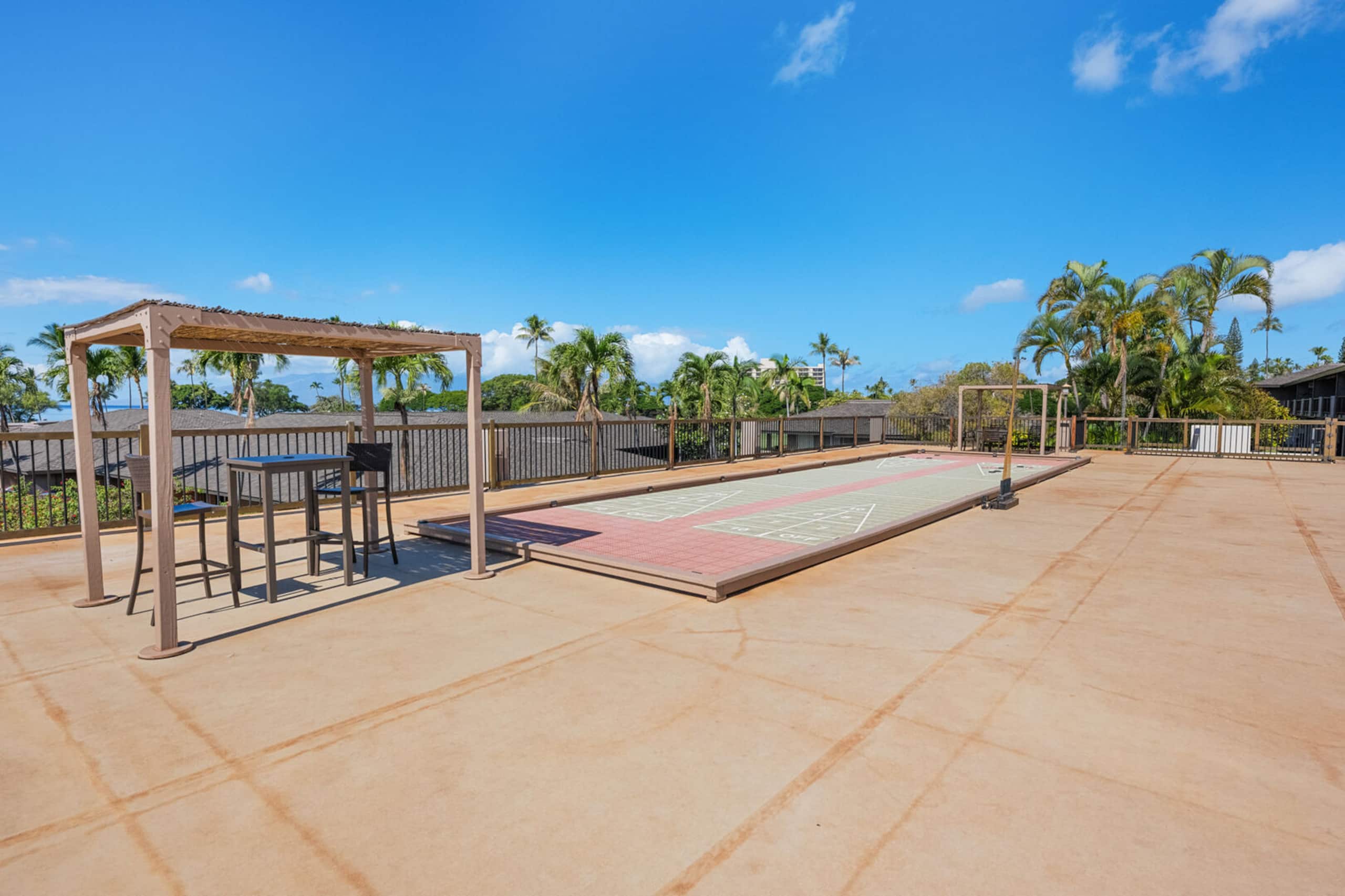 Condo in Lahaina · ★4.71 · 1 bedroom · 2 beds · 1 private bath - Image 65