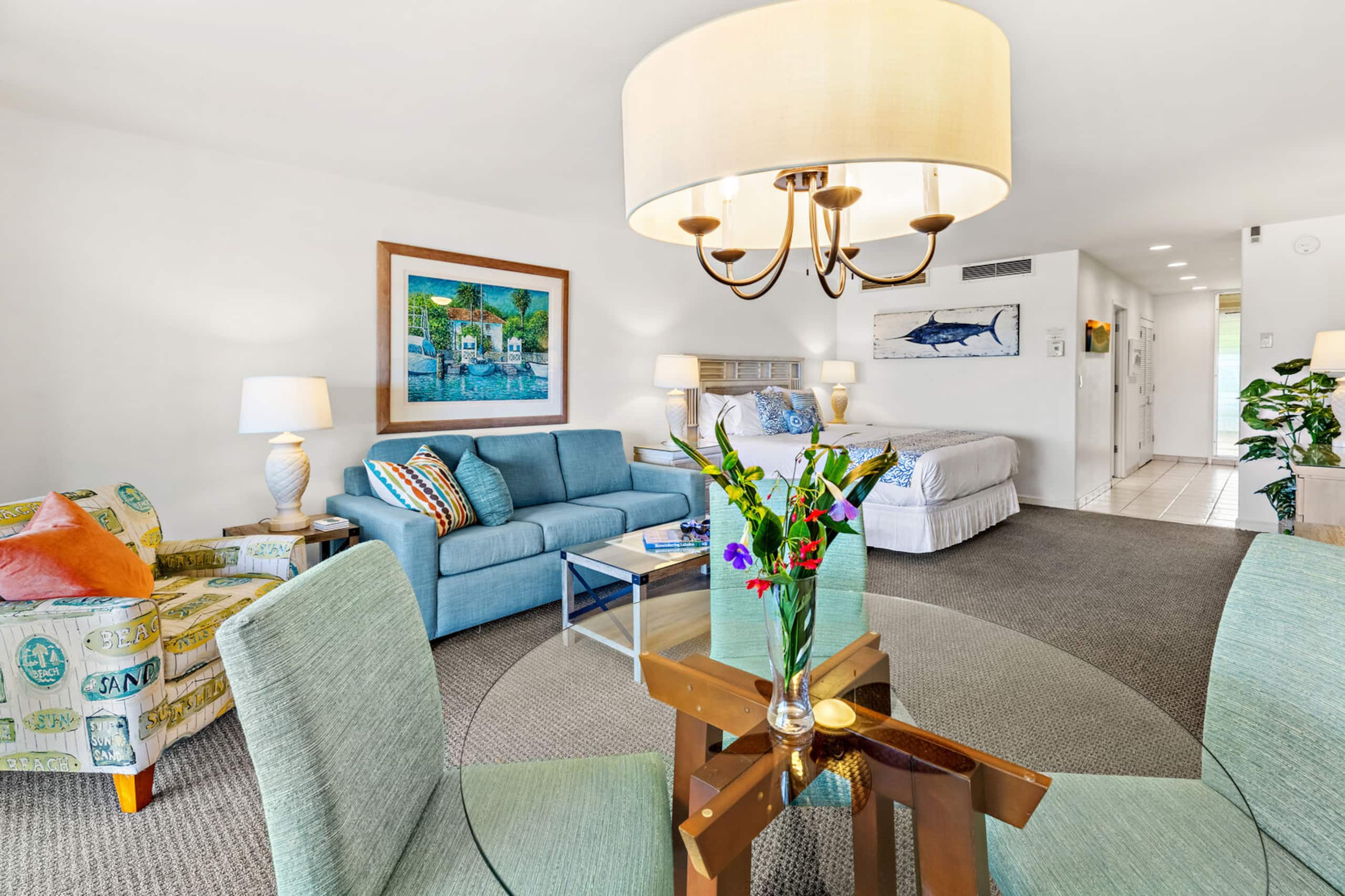 Condo in Lahaina · ★4.71 · 1 bedroom · 2 beds · 1 private bath - Image 9
