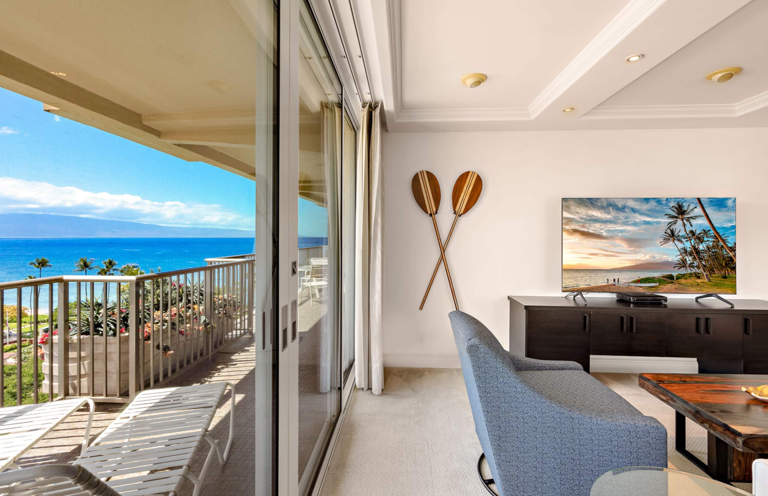 Condo in Lahaina · ★4.87 · 2 bedrooms · 3 beds · 2 baths - Image 14