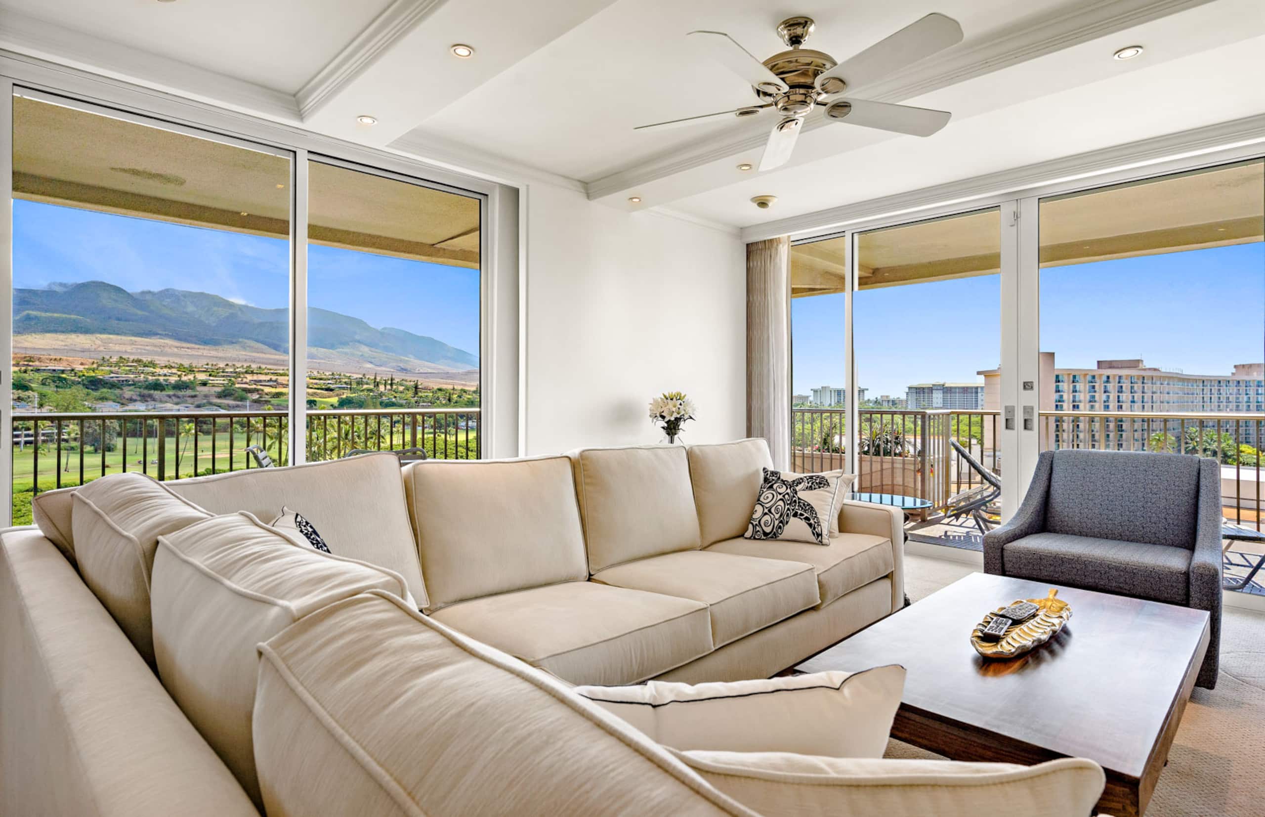 Condo in Lahaina · ★4.87 · 2 bedrooms · 3 beds · 2 baths - Image 19