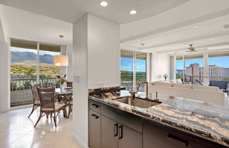 Maui Resort Rentals: Whaler 973 gallery image 5