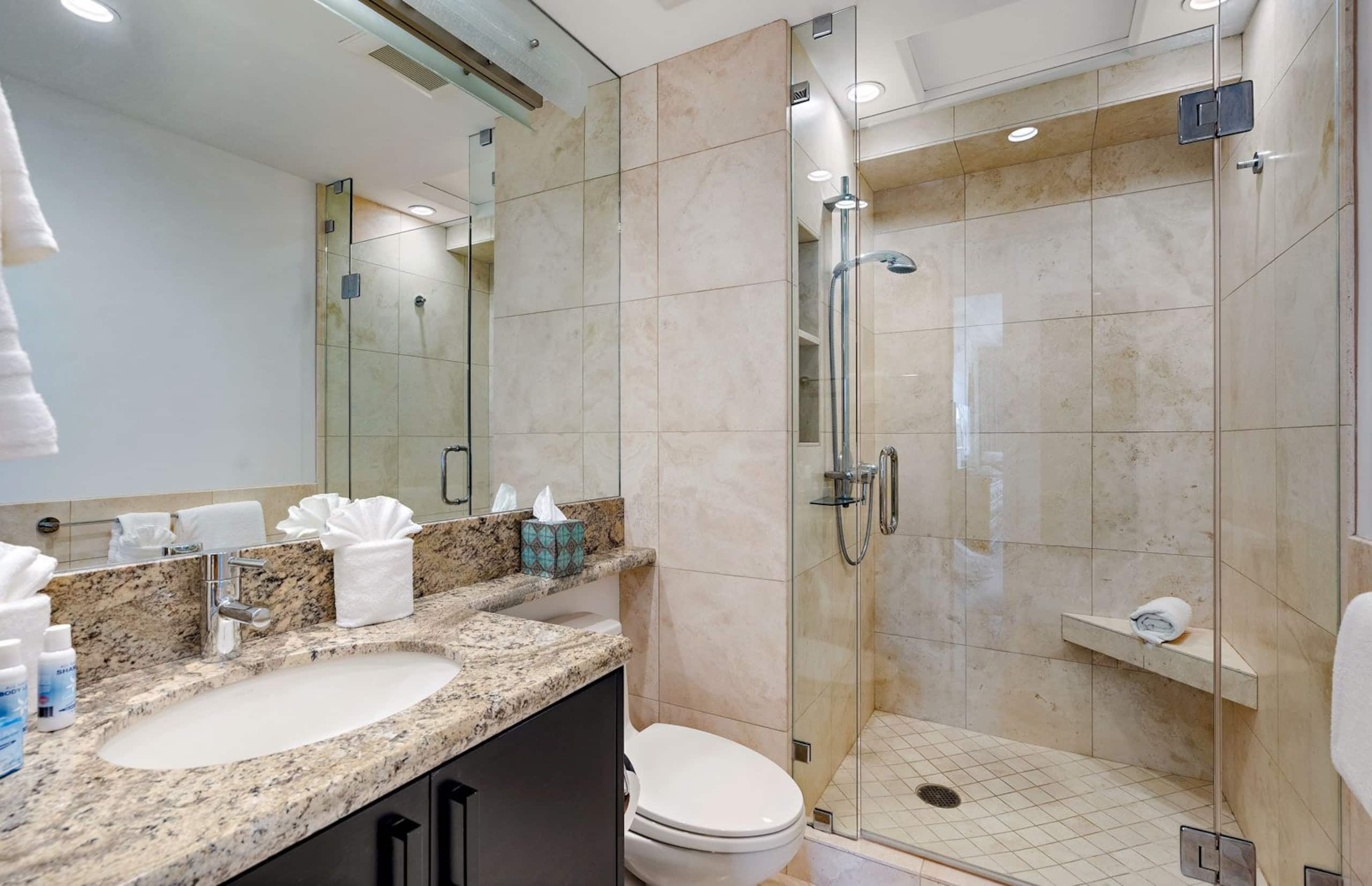 Condo in Lahaina · ★4.87 · 2 bedrooms · 3 beds · 2 baths - Image 24
