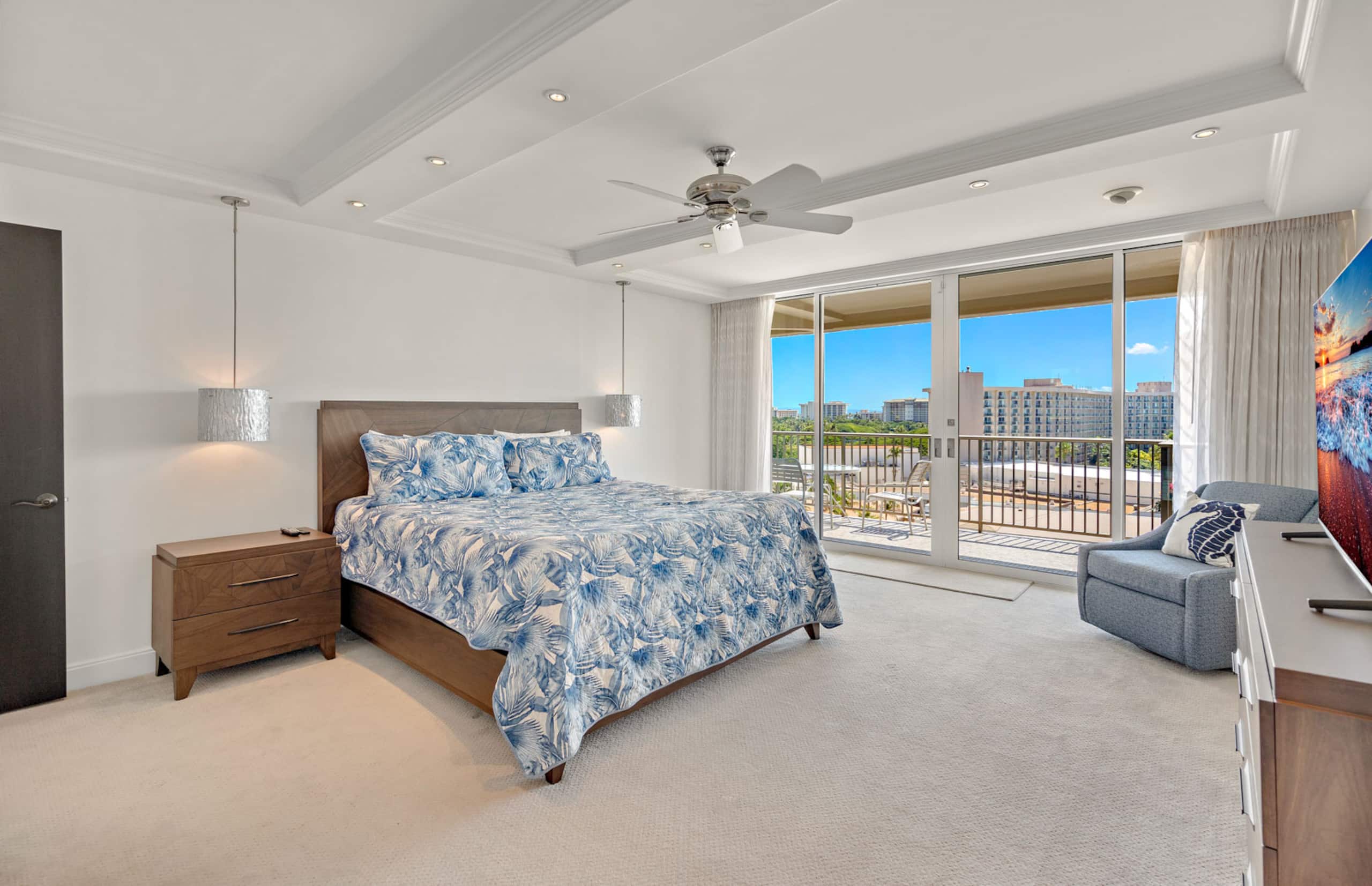 Condo in Lahaina · ★4.87 · 2 bedrooms · 3 beds · 2 baths - Image 23