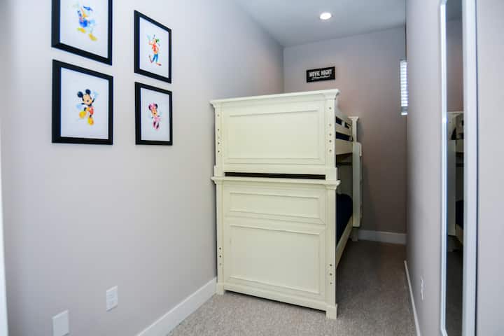 Izba pre vaše deti! (alebo aj staršie!)