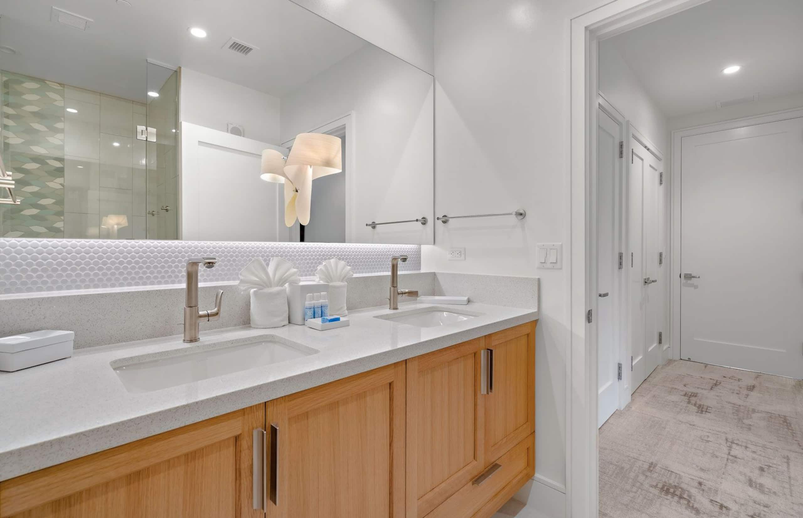 Condo in Lahaina · ★5.0 · 3 bedrooms · 4 beds · 3 baths - Image 25