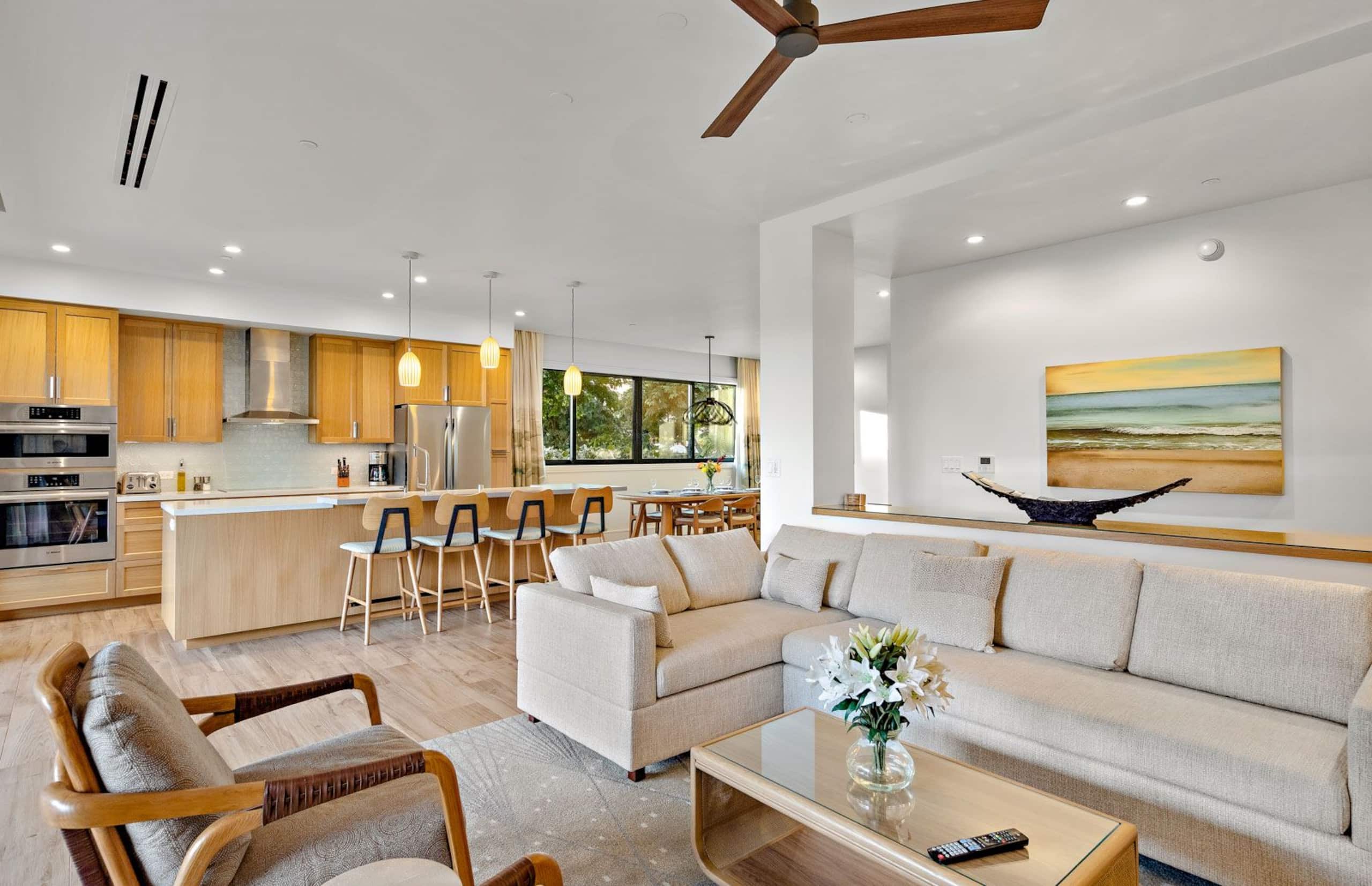 Condo in Lahaina · ★5.0 · 3 bedrooms · 4 beds · 3 baths - Image 12