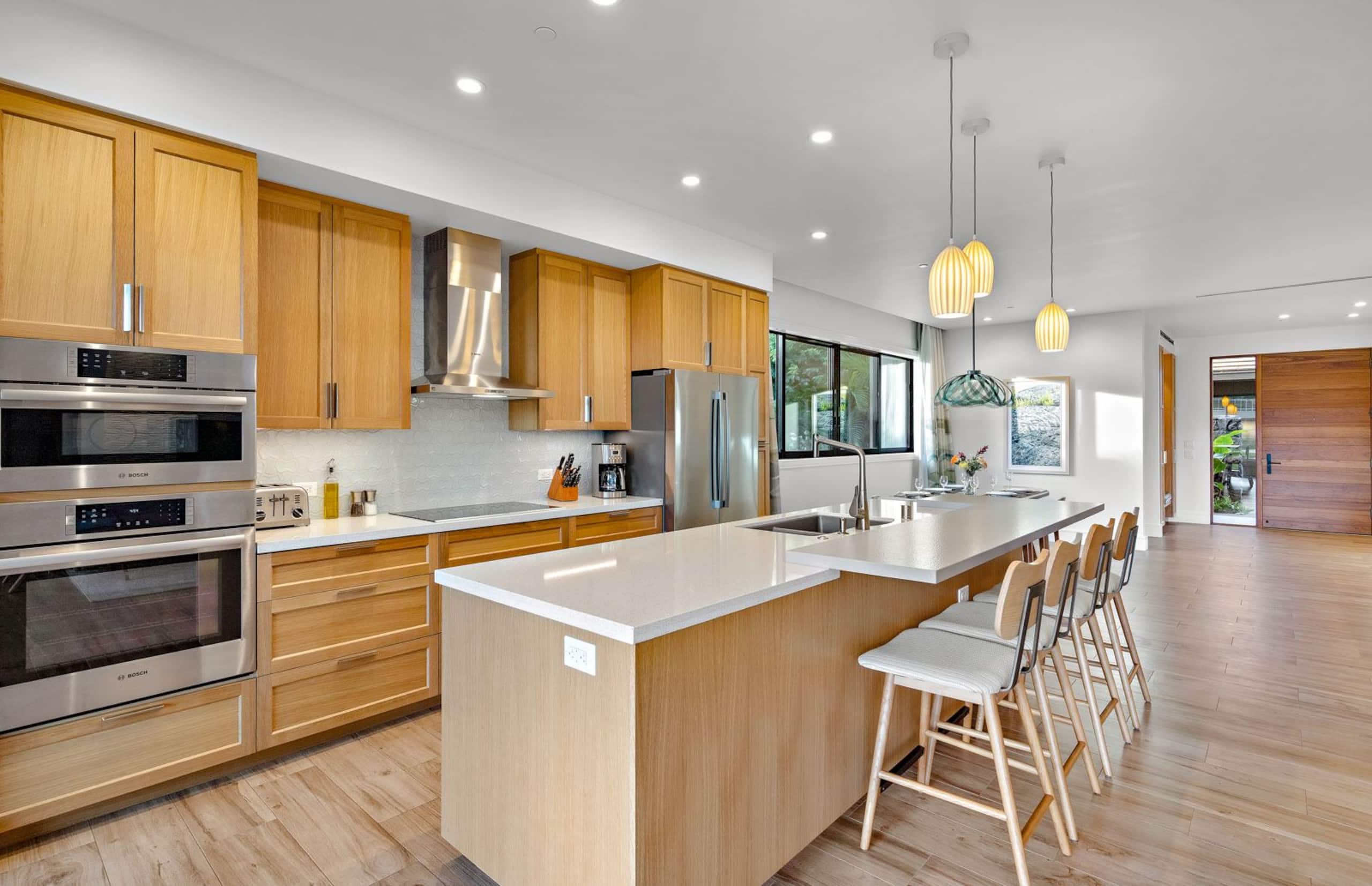 Condo in Lahaina · ★5.0 · 3 bedrooms · 4 beds · 3 baths - Image 11