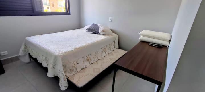 ถ่ายภาพโดย All or Quarter