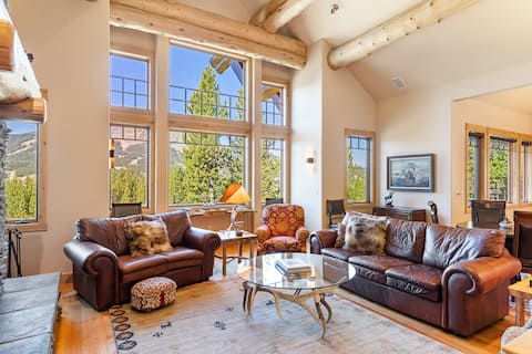 White Wolf Retreat | Big Sky Resort | Sleeps 21!