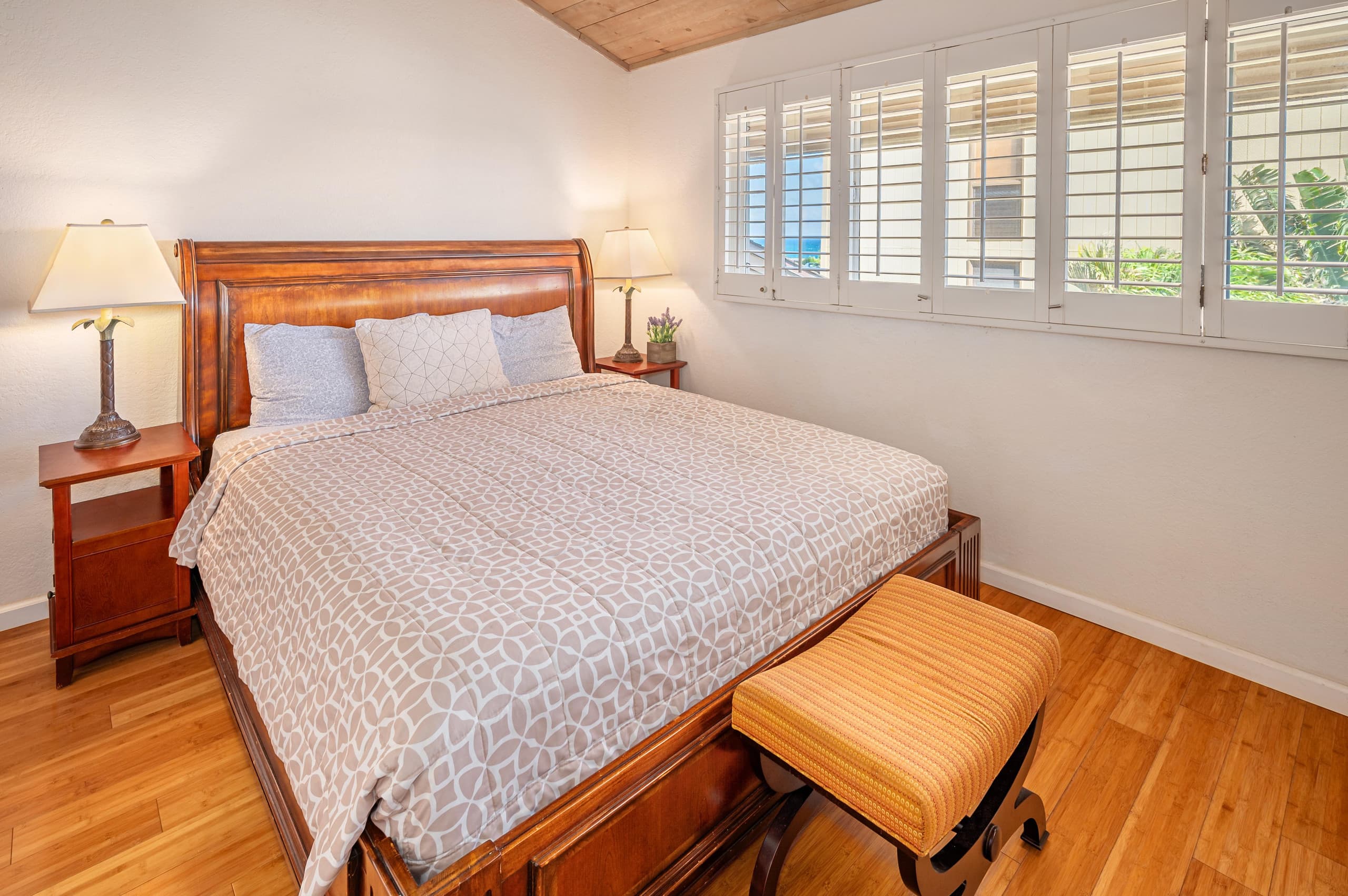 Condo in Koloa · ★4.72 · 2 bedrooms · 5 beds · 2.5 shared baths - Image 20