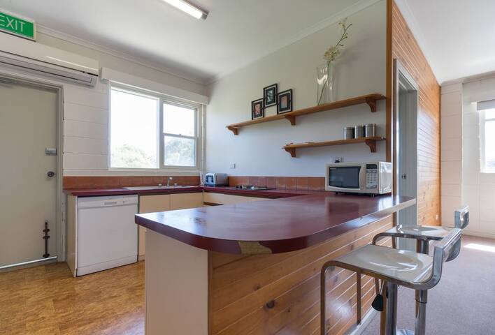 Bayplay Beach Retreat – Portsea gallery image 5