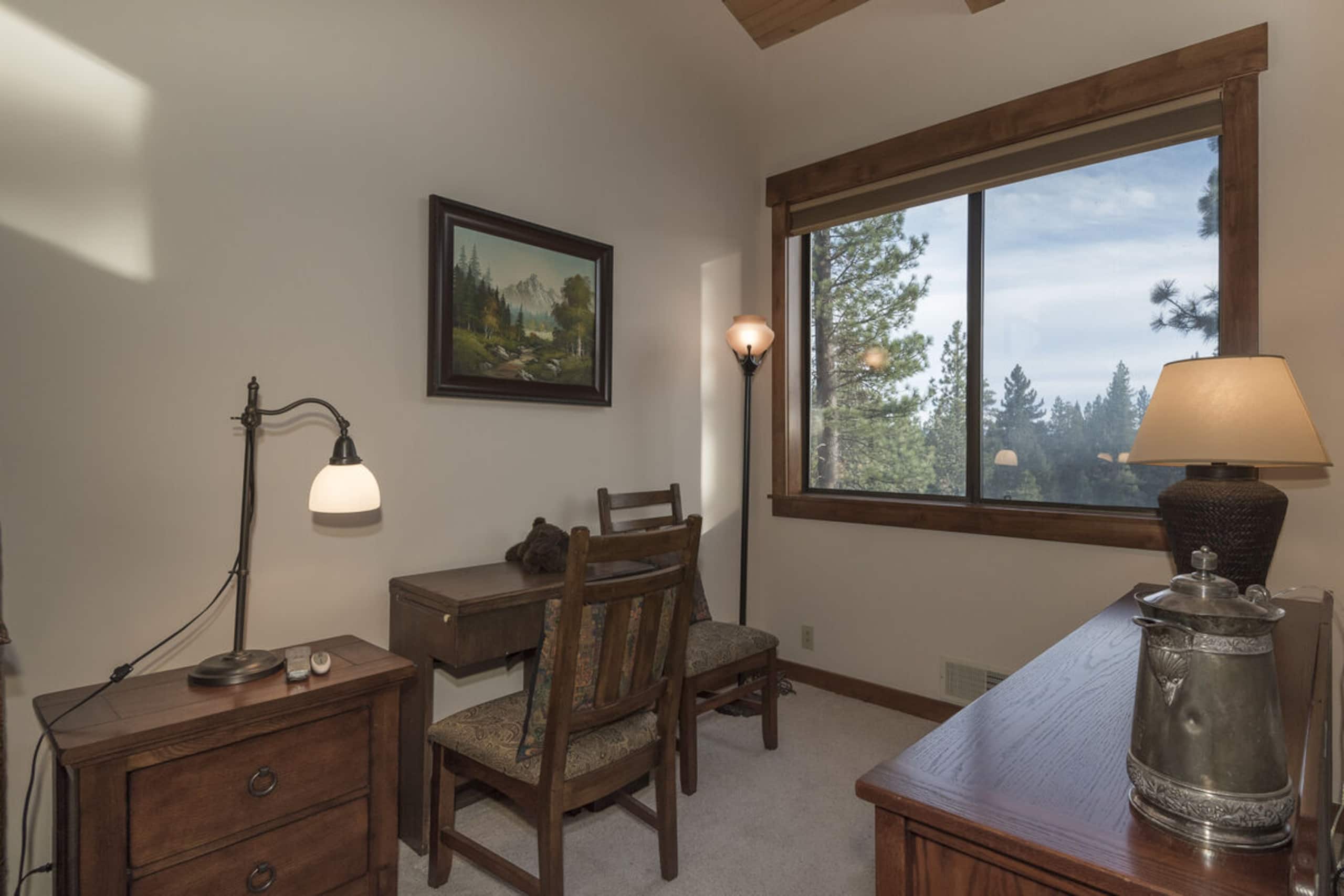 Luxury Lakefront Townhome in Northshore - Photo 14