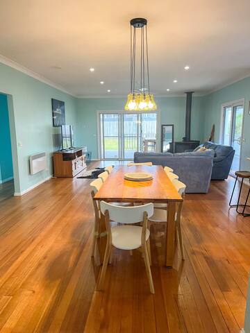 Seabatical gallery image 2