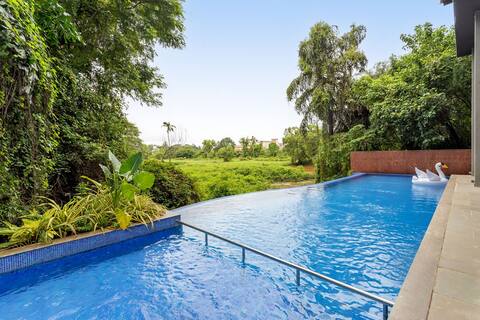 Serene 2 BHK Apartment, Candolim, North Goa