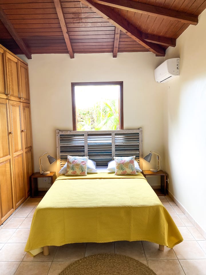 วิลล่าคอโรซอล - ห้องนอน 2