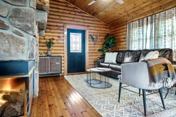 Romantic Smoky Mtn Escape - Perfect For Couples - Sevierville, TN