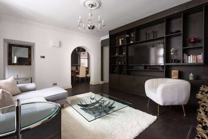 Pembridge Villas III by onefinestay gallery image 3