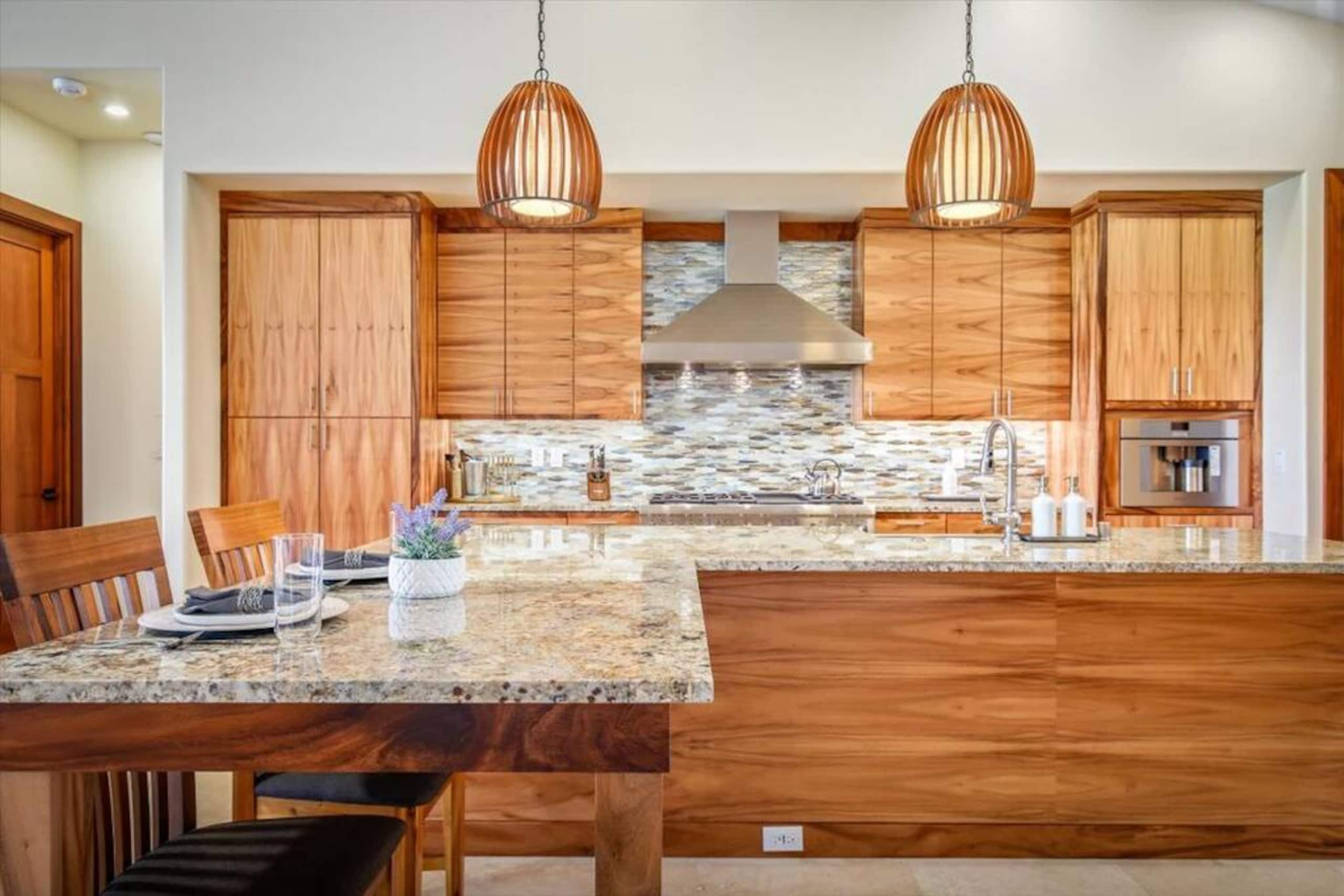 Home in Waikoloa Village · ★5.0 · 4 bedrooms · 5 beds · 4 baths - Photo 13