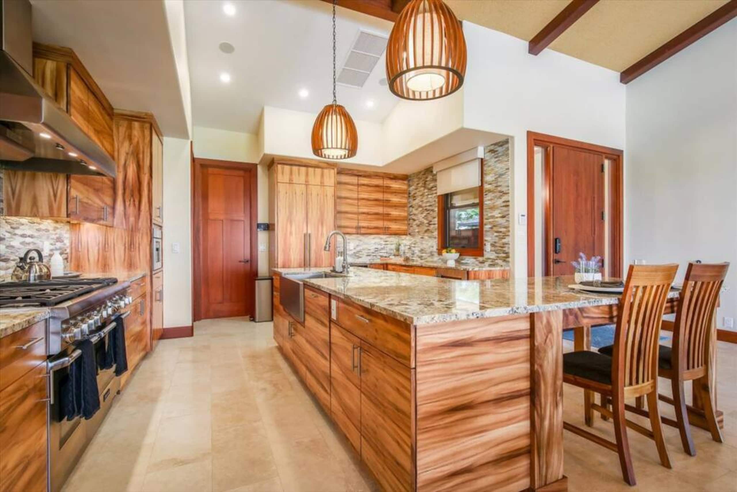 Home in Waikoloa Village · ★5.0 · 4 bedrooms · 5 beds · 4 baths - Photo 7