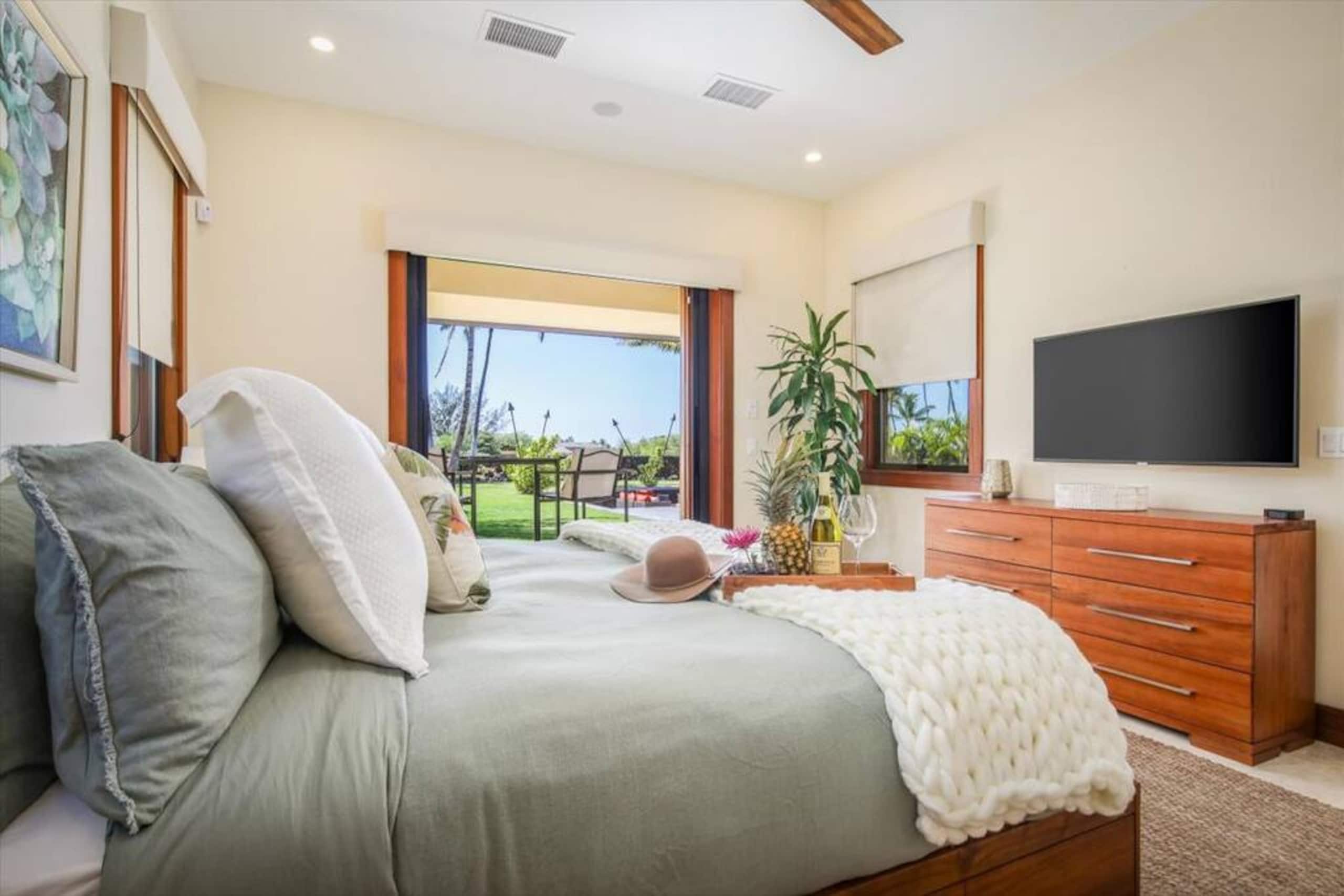 Home in Waikoloa Village · ★5.0 · 4 bedrooms · 5 beds · 4 baths - Photo 19