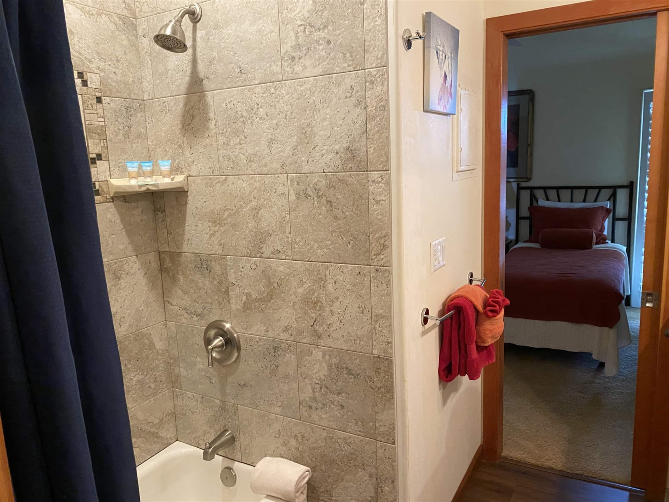 Condo in Kapaa · ★4.96 · 2 bedrooms · 3 beds · 2 baths - Image 23