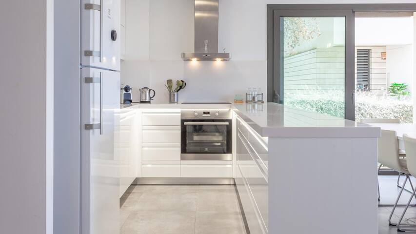 villa mexic – villa with communal area – llafranc- gallery image 5