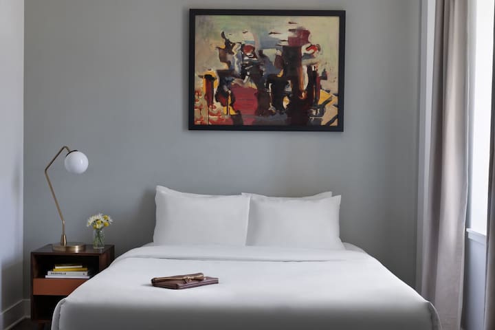 Sonder managed Airbnb listing 2