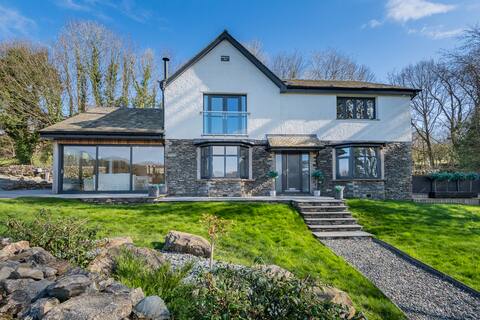 Broom Hill, Luxury home with Swim Spa - sleeps 8