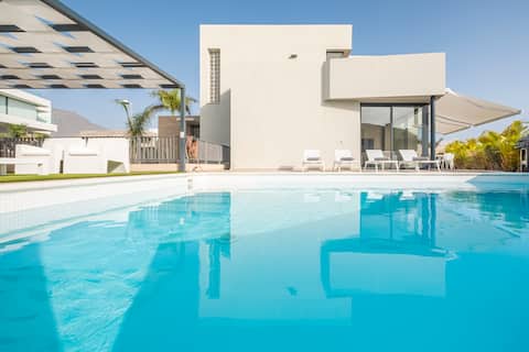 Villa Alisios Golf Luxury