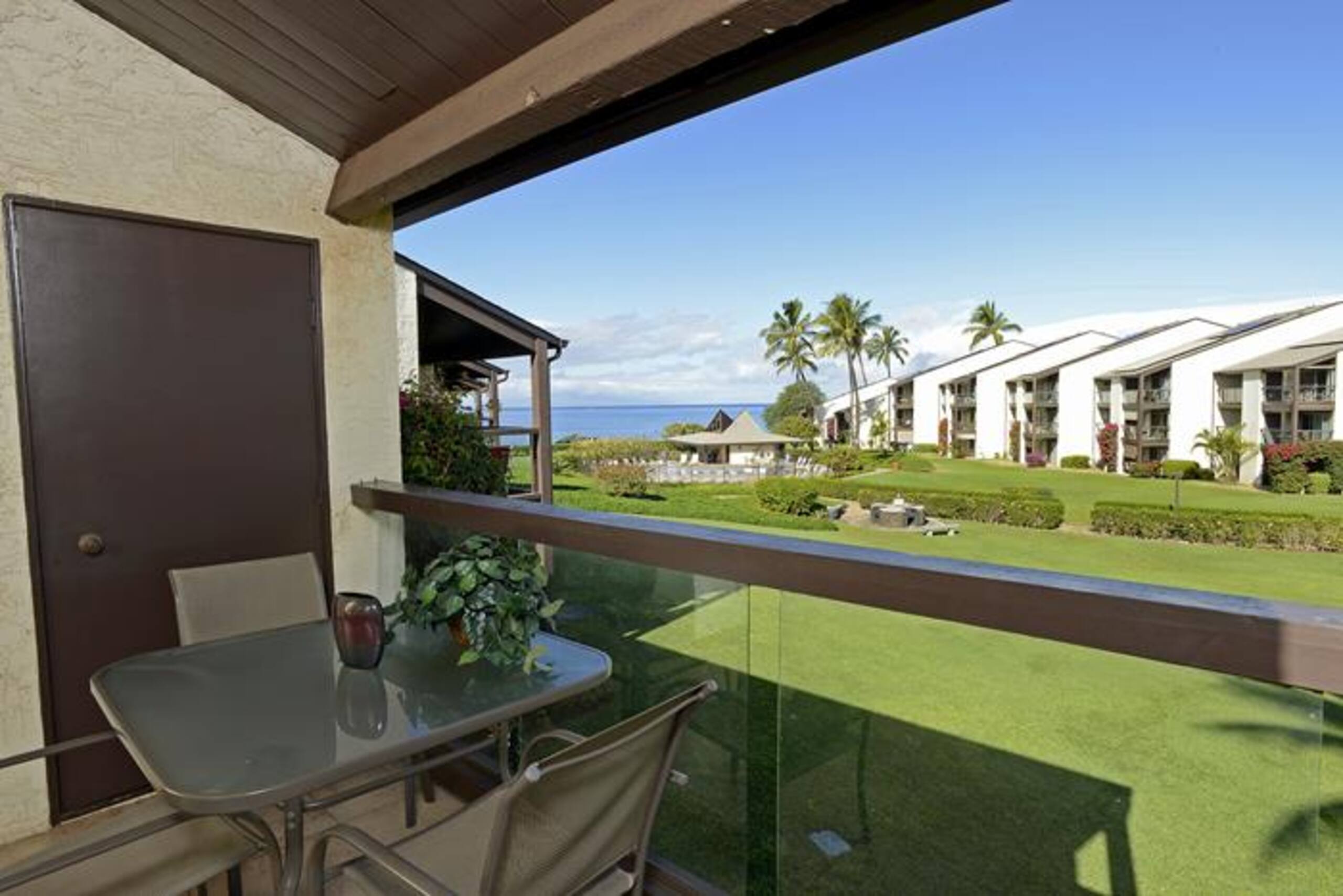 Condo in Kihei · ★4.86 · 2 bedrooms · 4 beds · No bathroom - Image 23