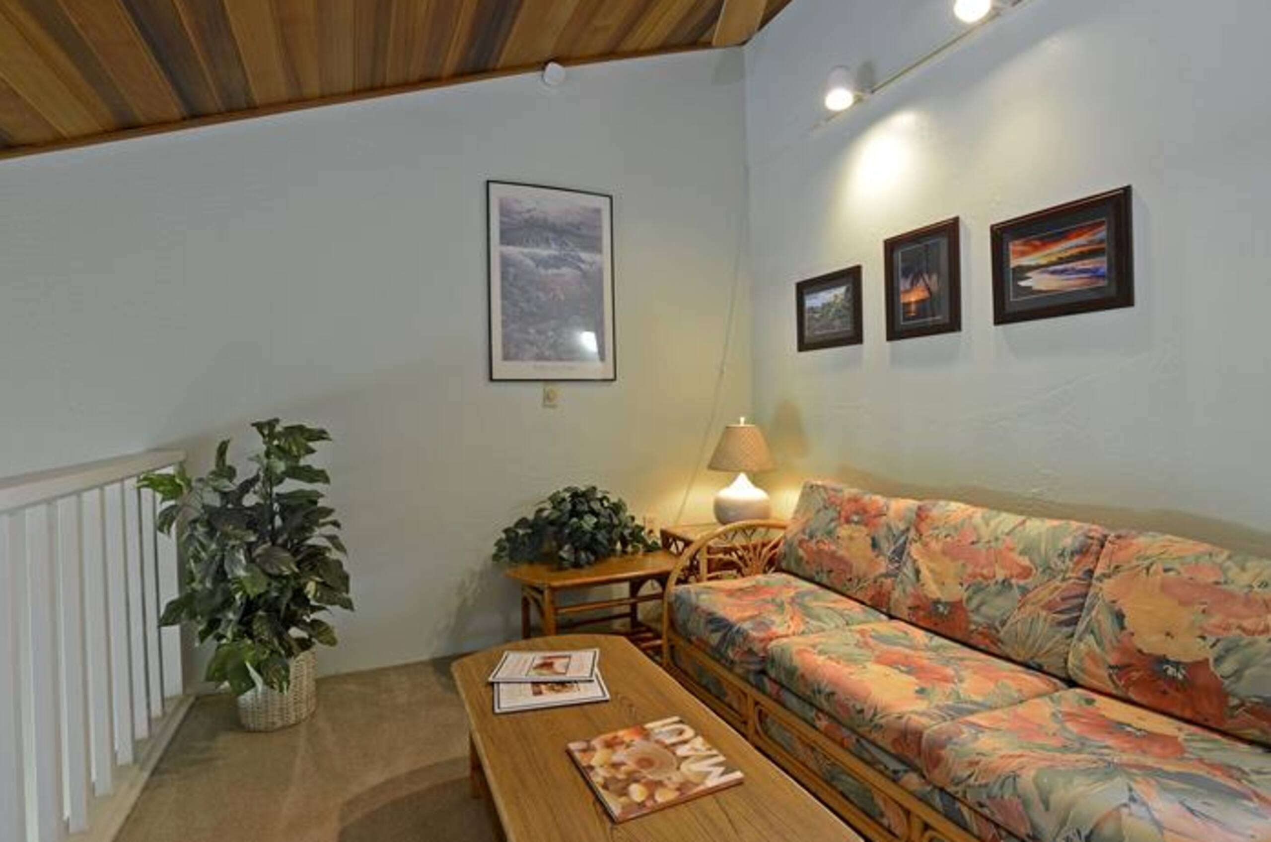 Condo in Kihei · ★4.86 · 2 bedrooms · 4 beds · No bathroom - Image 11