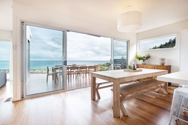 Cook’s Lookout McCrae