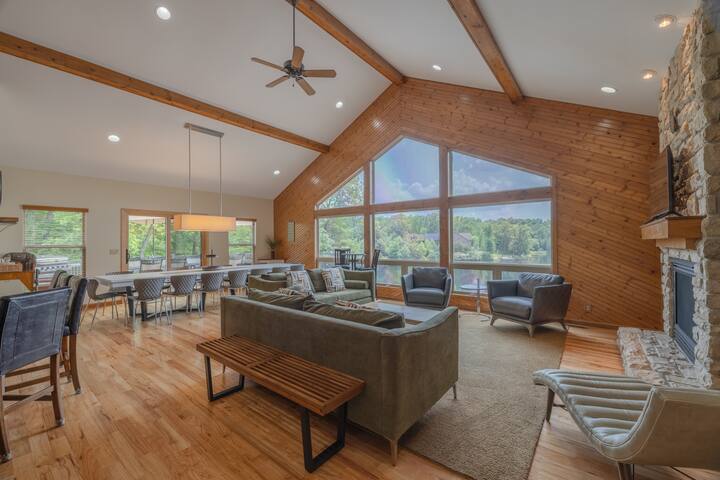Innsbrook Vacations - Real Estate Agent managed Airbnb listing 1