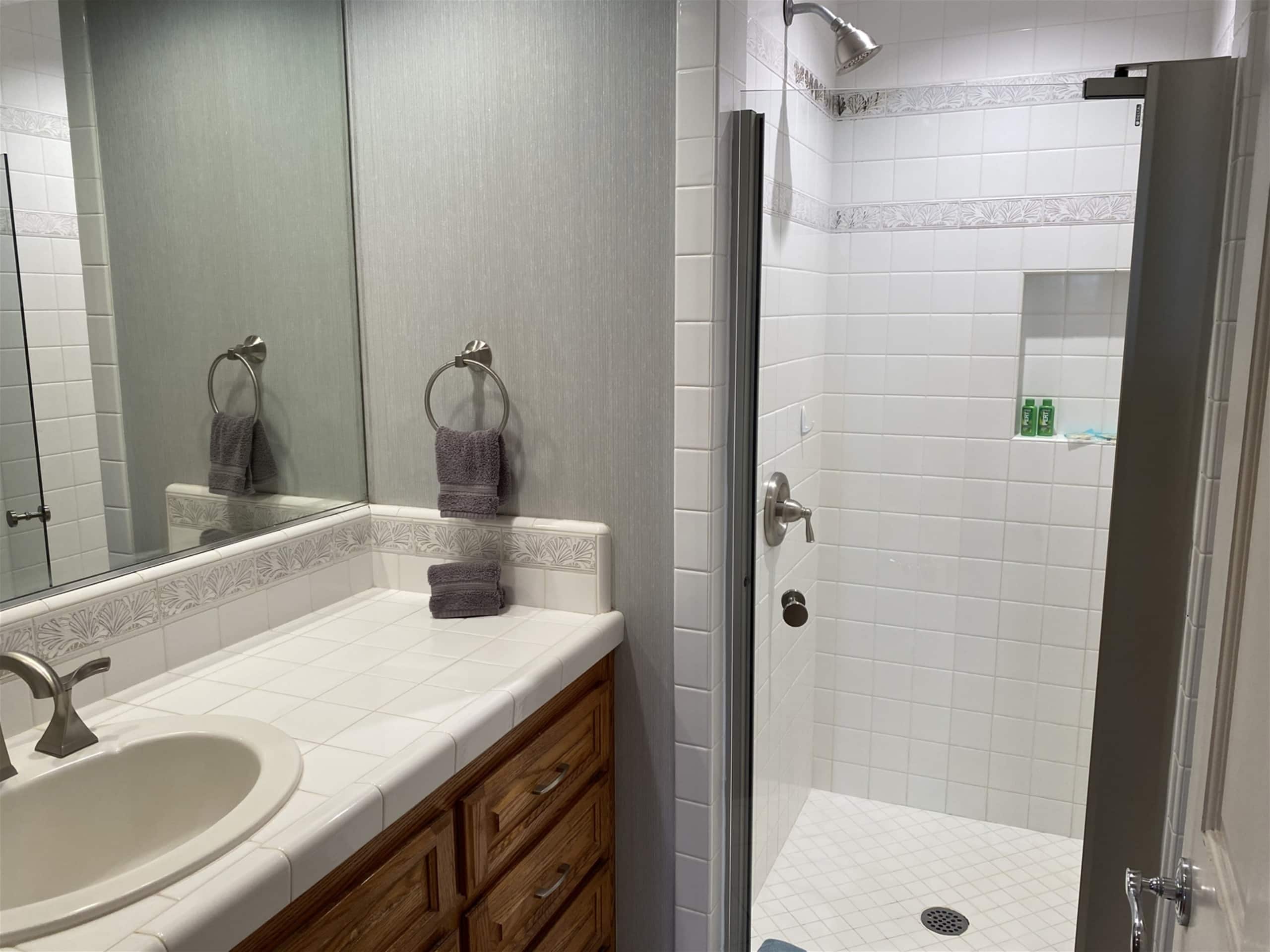 Condo in Kapaa · ★4.89 · 3 bedrooms · 4 beds · 3 shared baths - Image 16