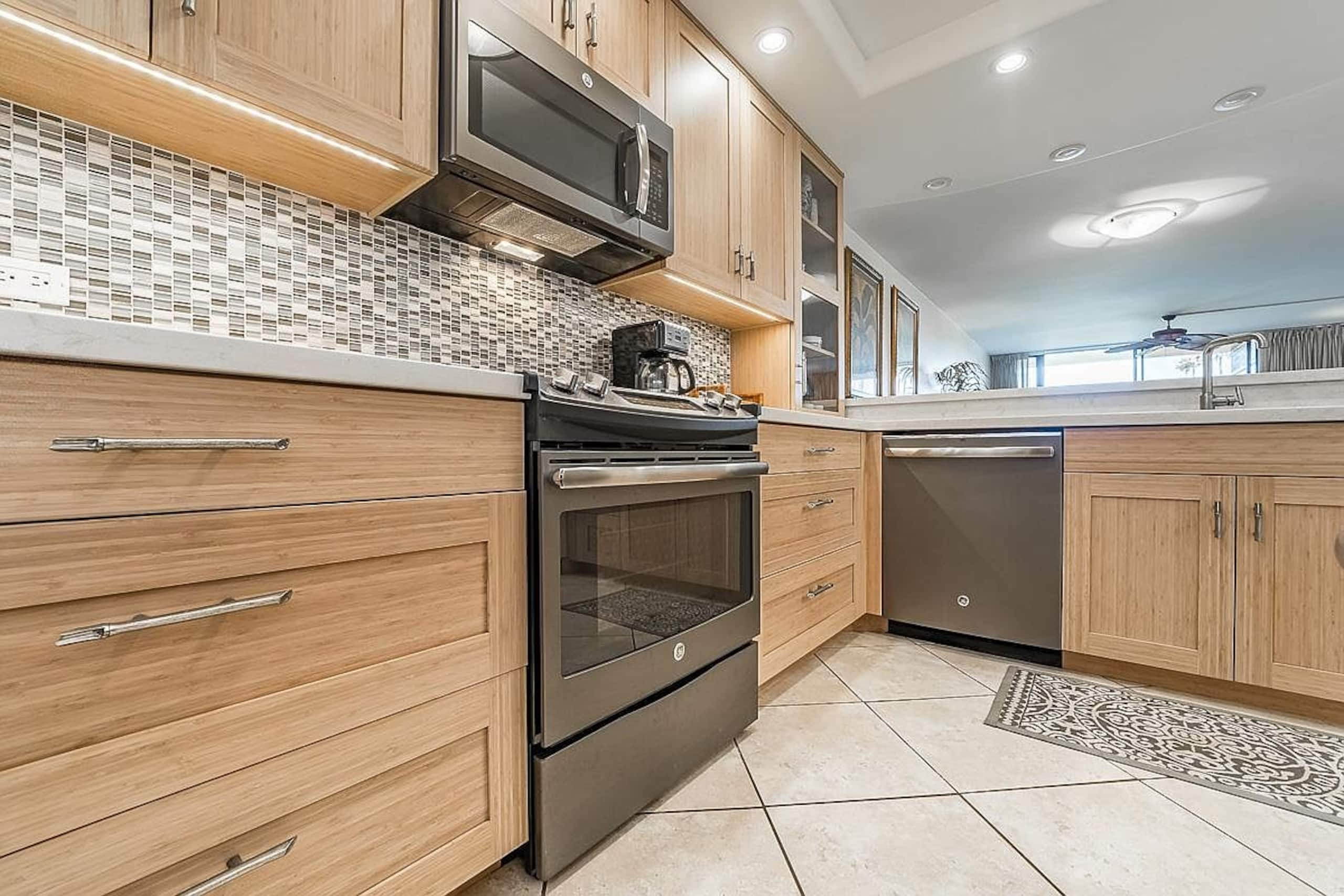 Home in Kihei · ★5.0 · 2 bedrooms · 2 beds · 2 baths - Image 13