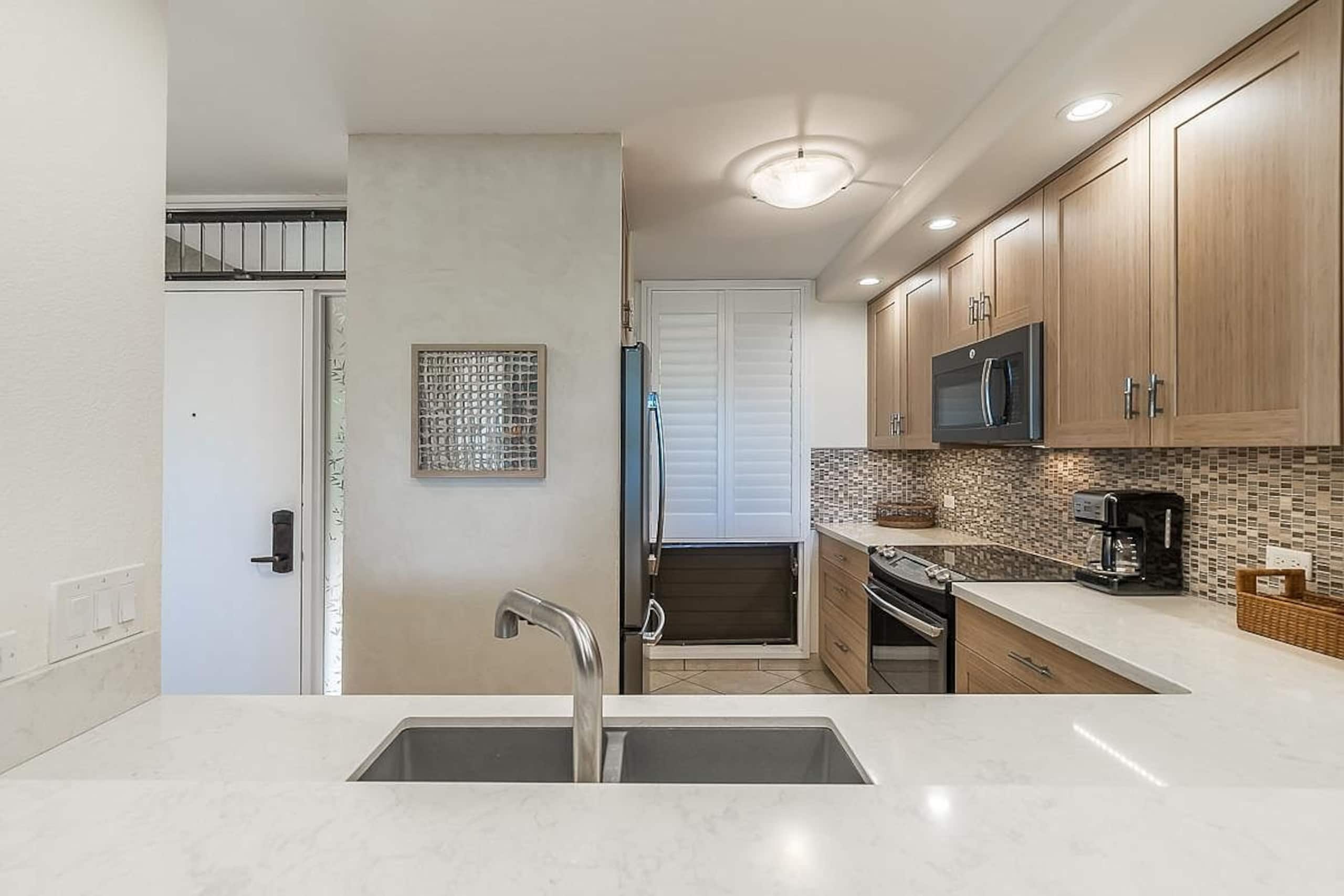Home in Kihei · ★5.0 · 2 bedrooms · 2 beds · 2 baths - Image 17