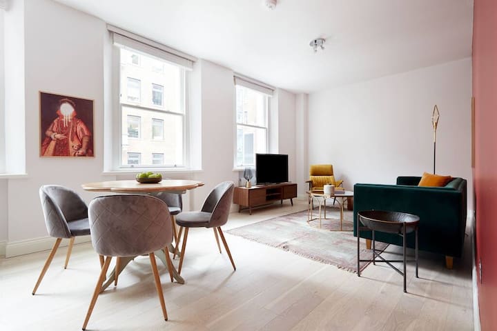 City-Living.London managed Airbnb listing 2