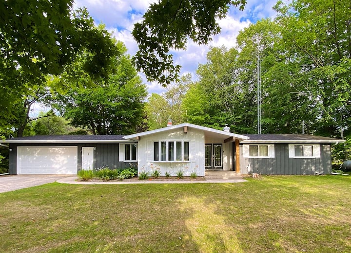 Fish Creek, Game Garage, Coffee Bar - Sleeps 10