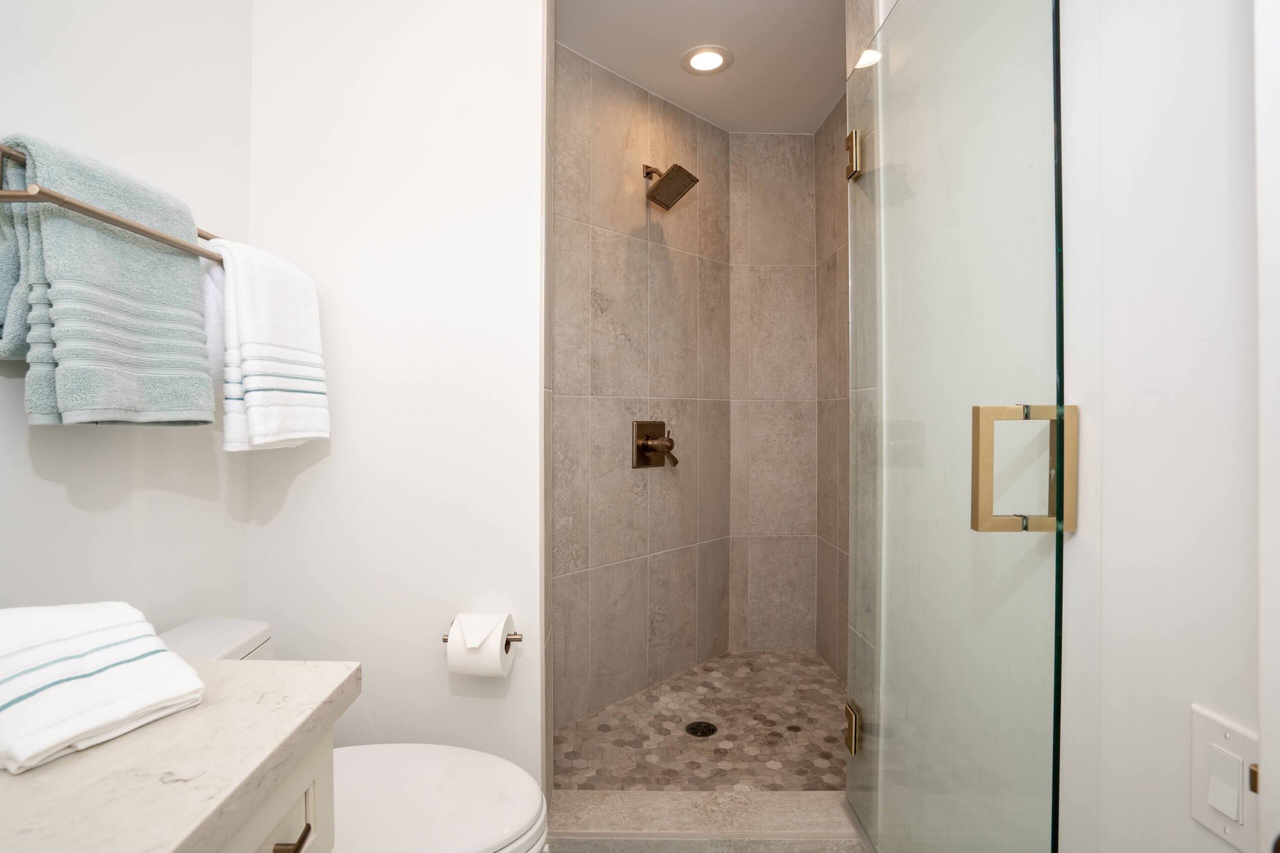 Condo in Kihei · ★4.94 · 2 bedrooms · 3 beds · 2 baths - Image 16